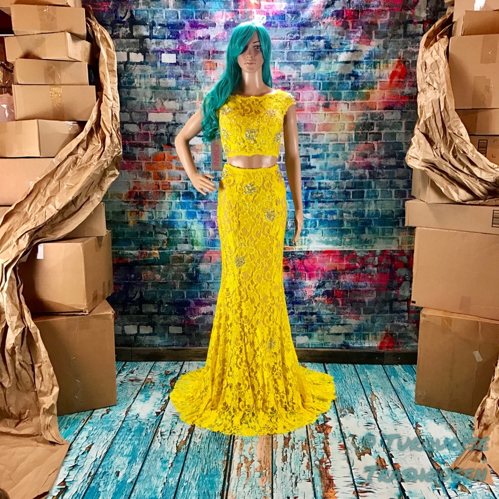JOVANI Yellow Lace 2pc Crop Top Dress! #24241